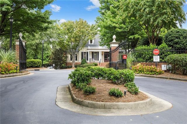 4905 Ivy Ridge Drive 103, Atlanta, GA 30339