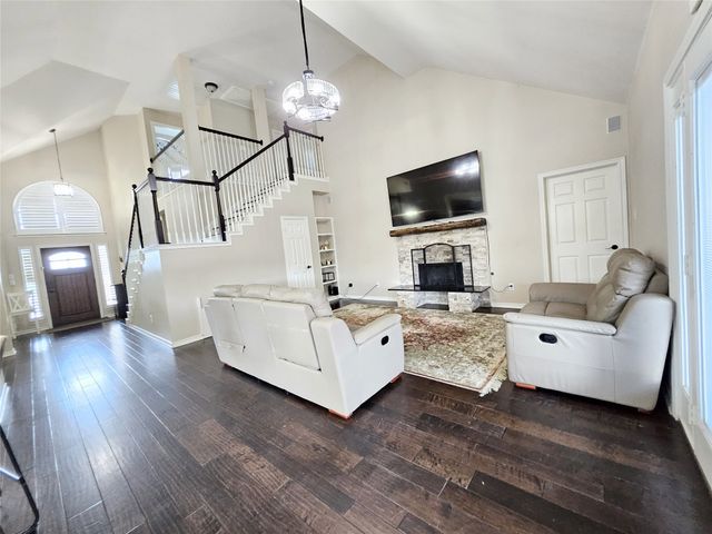 324 Ambrose Drive, Murphy, TX 75094