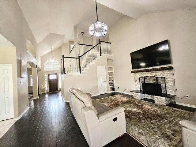 324 Ambrose Drive, Murphy, TX 75094