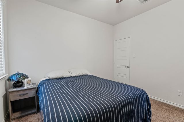 3816 Waldorf Drive, Denton, TX 76208