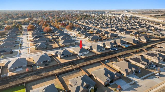 3816 Waldorf Drive, Denton, TX 76208