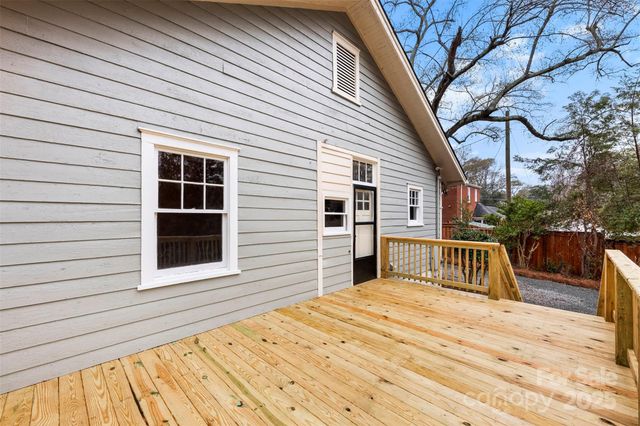 634 Carolina Avenue, Gastonia, NC 28052