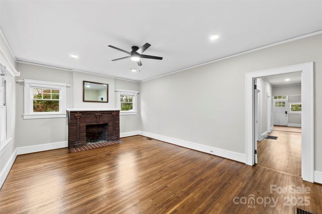 634 Carolina Avenue, Gastonia, NC 28052