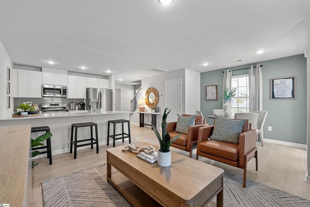 711 Mckissick Drive, Reidville, SC 29375