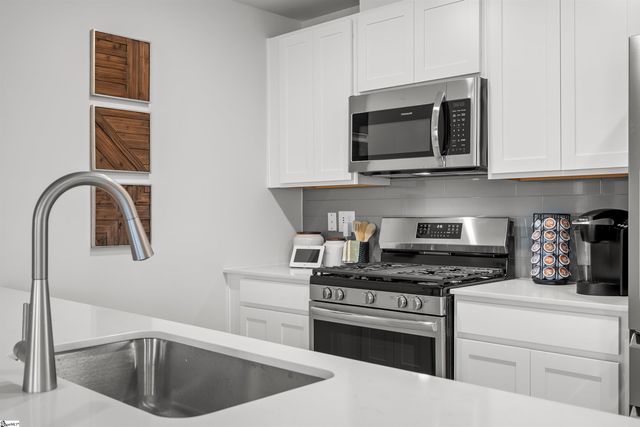 711 Mckissick Drive, Reidville, SC 29375