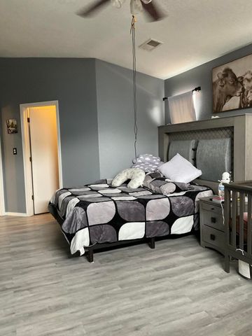 423 Sharp Spur Street SW, Albuquerque, NM 87121