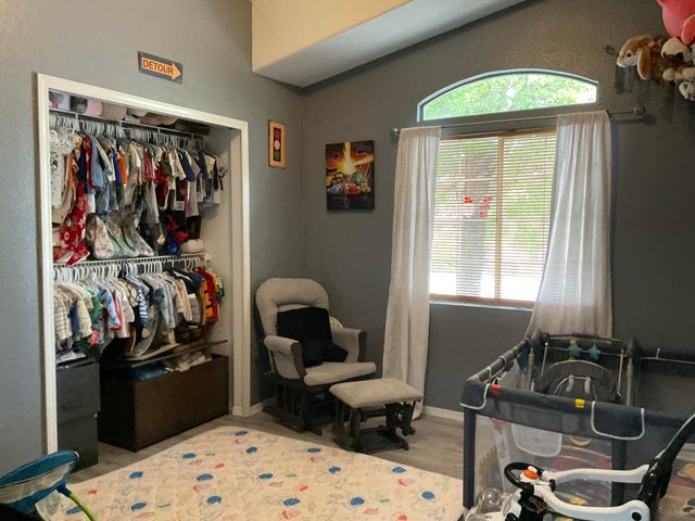 423 Sharp Spur Street SW, Albuquerque, NM 87121