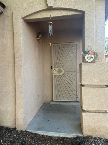 423 Sharp Spur Street SW, Albuquerque, NM 87121