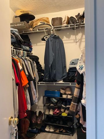 423 Sharp Spur Street SW, Albuquerque, NM 87121