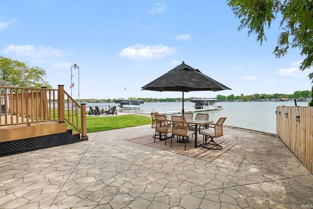 51236 North Shore Drive, Elkhart, IN 46514