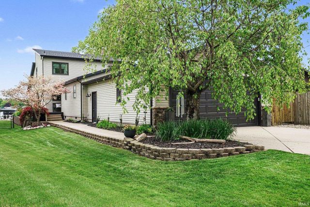 51236 North Shore Drive, Elkhart, IN 46514