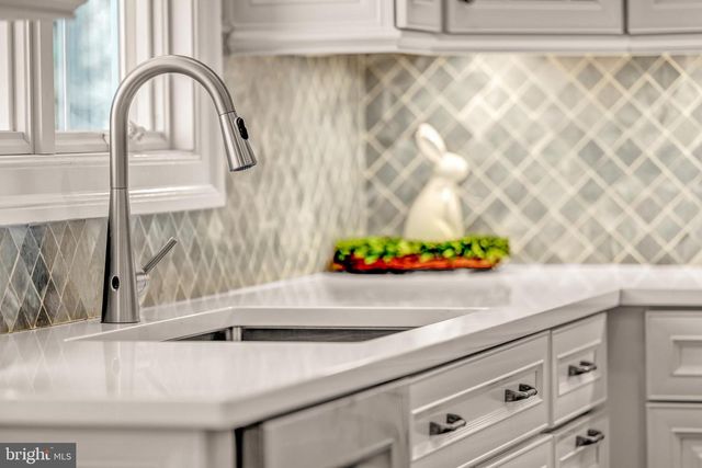 6190 ADELINE CT, Mclean, VA 22101