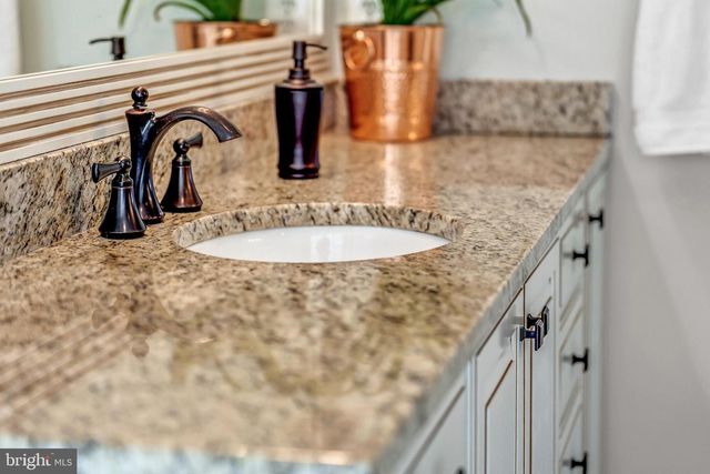 6190 ADELINE CT, Mclean, VA 22101