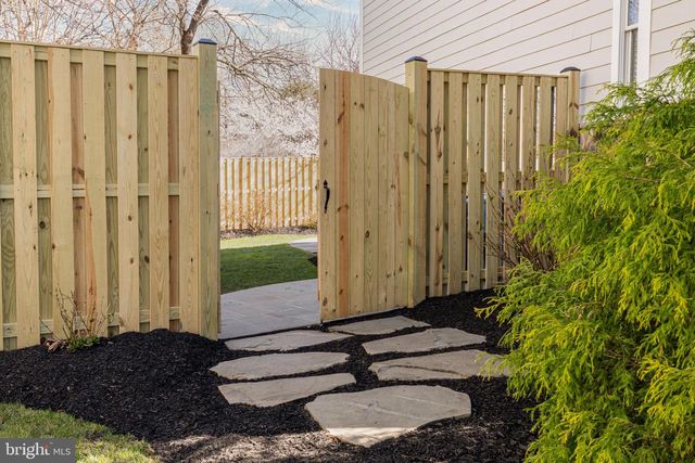 6190 ADELINE CT, Mclean, VA 22101