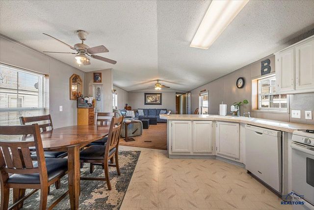 1138 CROW PEAK LN, Spearfish, SD 57783