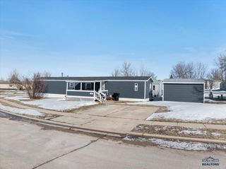 1138 CROW PEAK LN, Spearfish, SD 57783