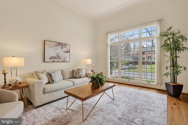 8901 ELLSWORTH CT, Silver Spring, MD 20910