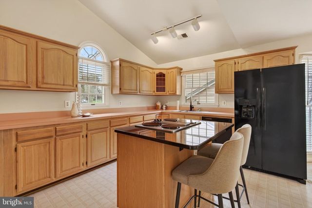 8901 ELLSWORTH CT, Silver Spring, MD 20910