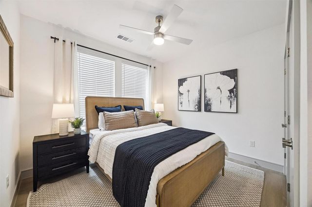 13959 Hillcroft Ave B1, Houston, TX 77085