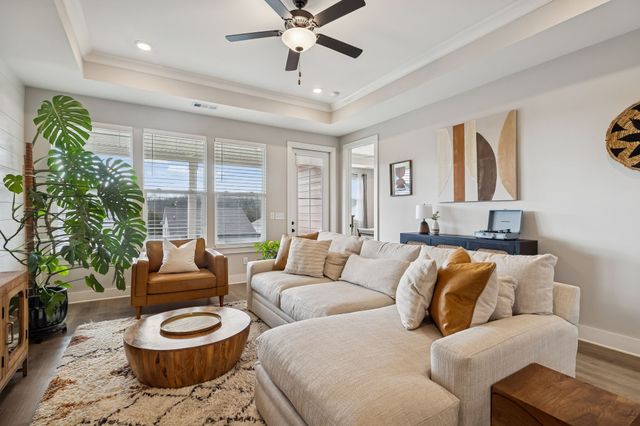 6731 Walsham Dr, Smyrna, TN 37167