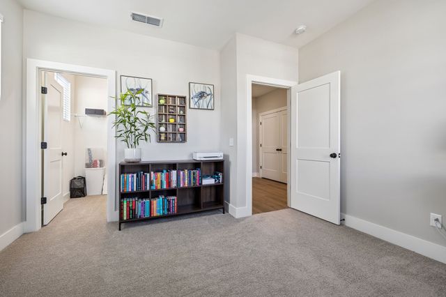 6731 Walsham Dr, Smyrna, TN 37167