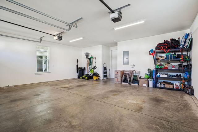 6731 Walsham Dr, Smyrna, TN 37167