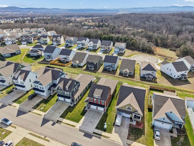 6731 Walsham Dr, Smyrna, TN 37167