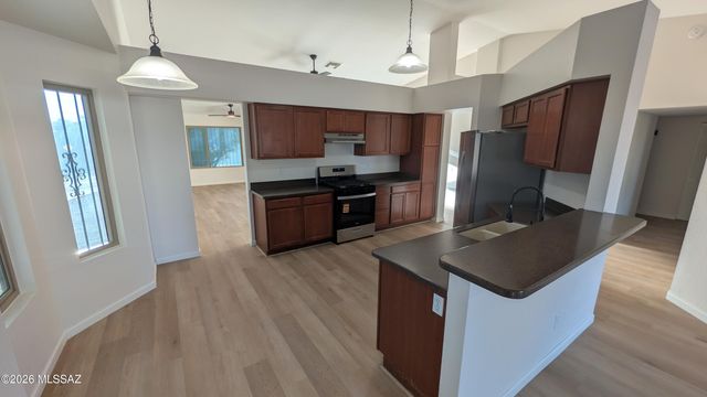 7091 S Avenida Estrada, Tucson, AZ 85746