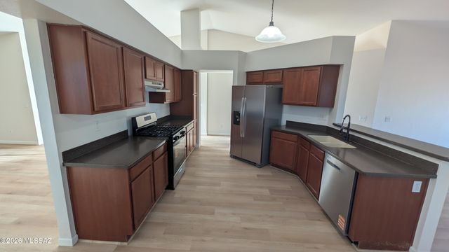 7091 S Avenida Estrada, Tucson, AZ 85746