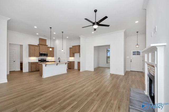 17680 Cabernet Street, Athens, AL 35613