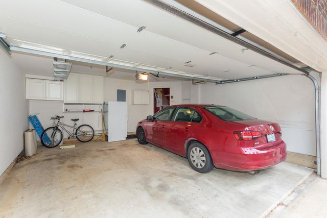 2310 N VAN BUREN CT N, Arlington, VA 22205