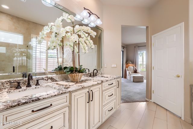 2233 W STONEWALL Drive, Anthem, AZ 85086