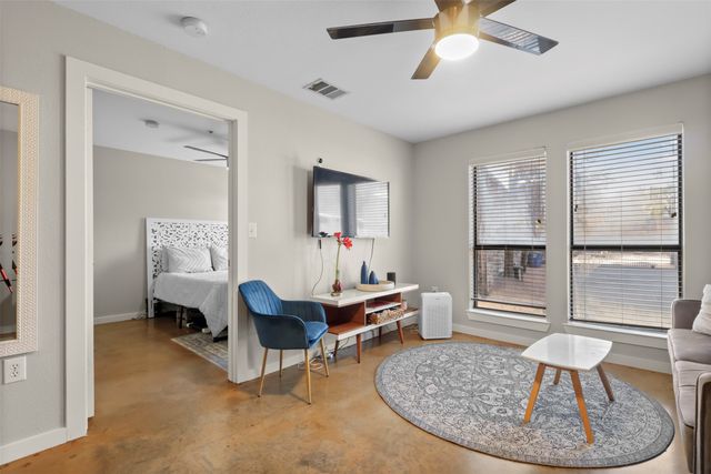 5111 Manett Street 103, Dallas, TX 75206