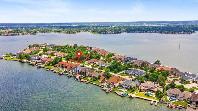 54 Benthaven W, Montgomery, TX 77356