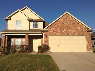 1052 Shadow Glenn Drive, Conroe, TX 77301