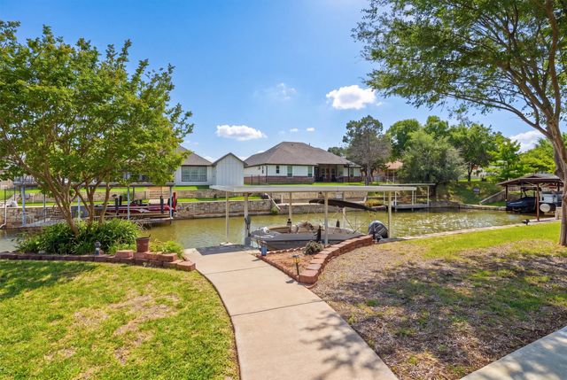 412 Mercury Court, Granbury, TX 76049