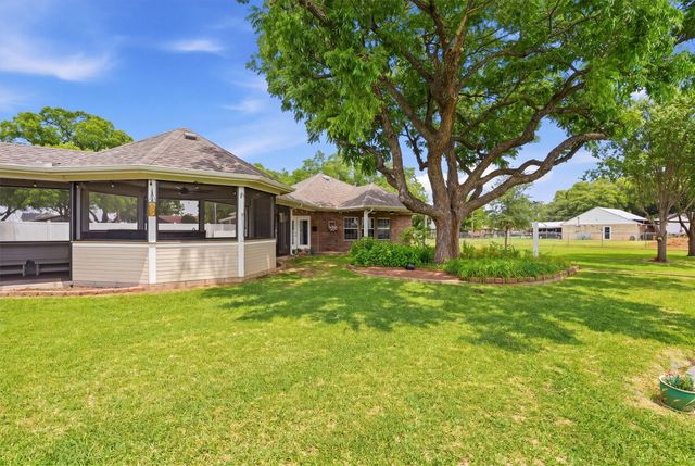 412 Mercury Court, Granbury, TX 76049
