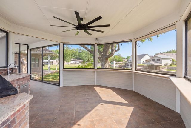 412 Mercury Court, Granbury, TX 76049