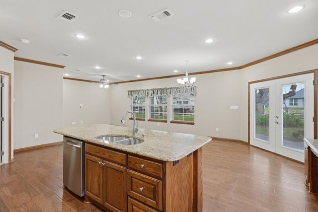 412 Mercury Court, Granbury, TX 76049