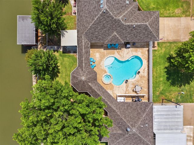 412 Mercury Court, Granbury, TX 76049