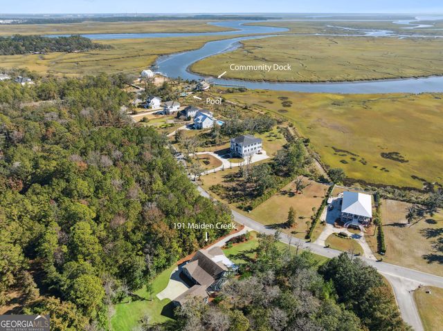 191 Maiden Creek Drive, Waverly, GA 31565