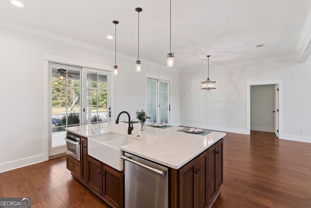 191 Maiden Creek Drive, Waverly, GA 31565