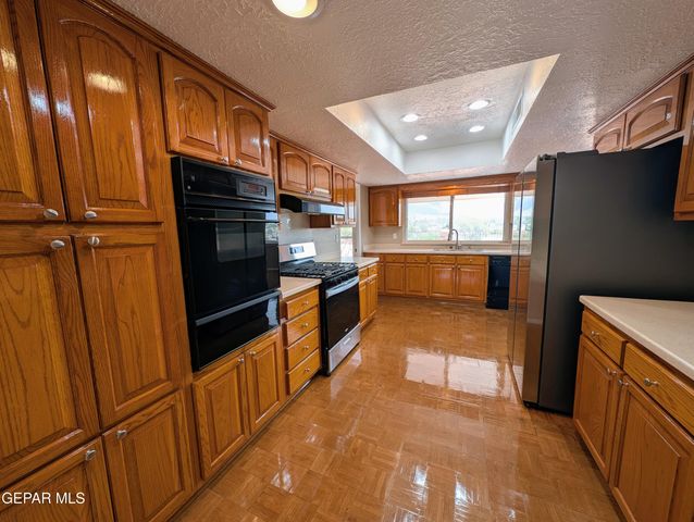 612 SOMERSET Drive, El Paso, TX 79912