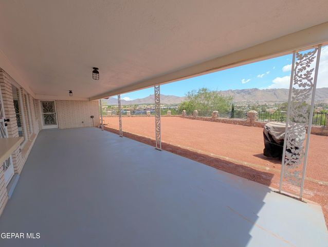 612 SOMERSET Drive, El Paso, TX 79912