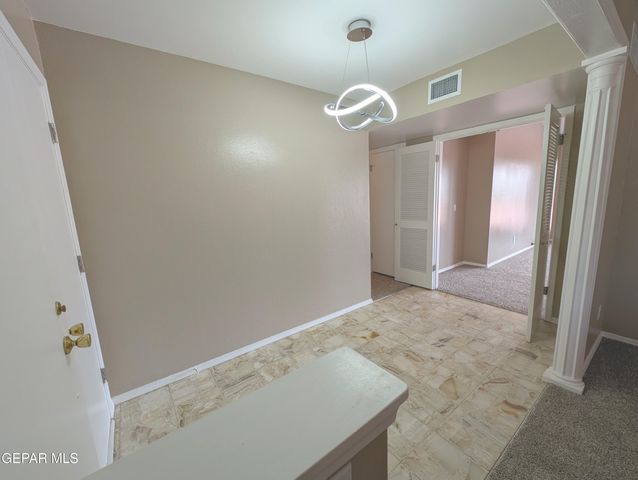 612 SOMERSET Drive, El Paso, TX 79912