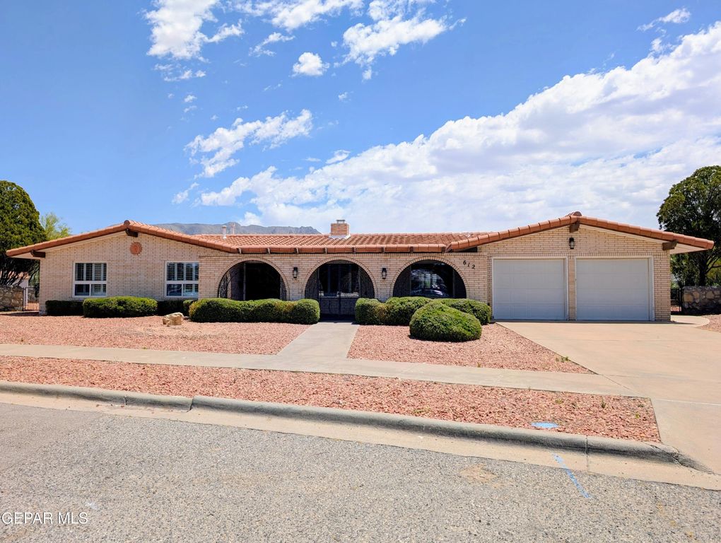 612 SOMERSET Drive, El Paso, TX 79912