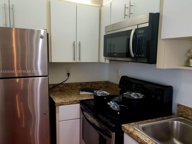1100 Alton Rd 3C, Miami Beach, FL 33139