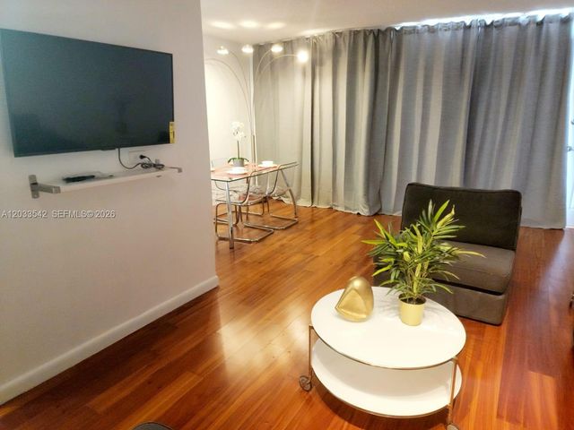 1100 Alton Rd 3C, Miami Beach, FL 33139