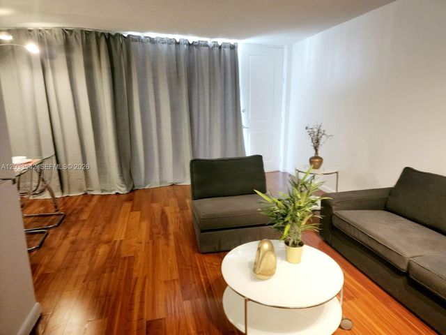 1100 Alton Rd 3C, Miami Beach, FL 33139
