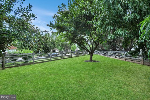 3775 SPICEBUSH DR, Frederick, MD 21704